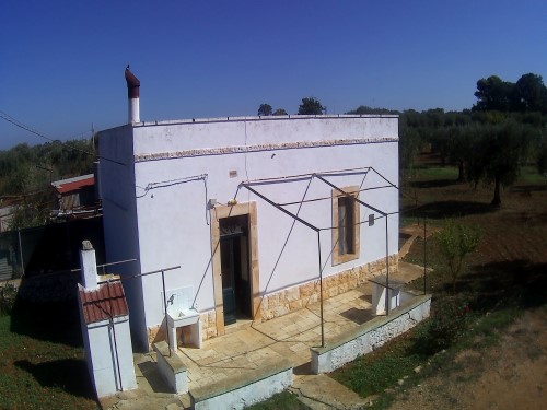 Piccolo Fabbricato in Pietra, ideale per villeggiatura
